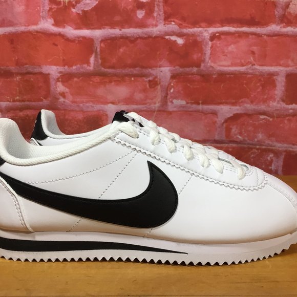 nike womens cortez white